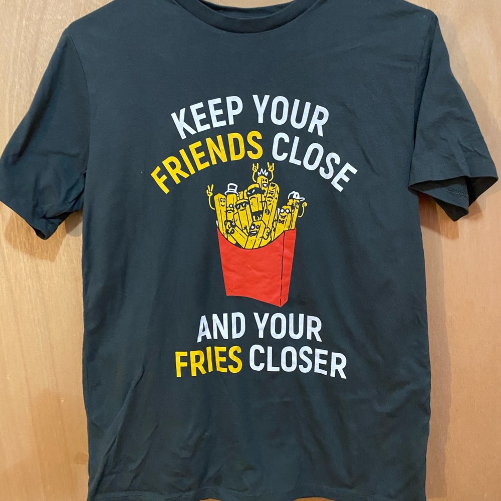 Graphic tee